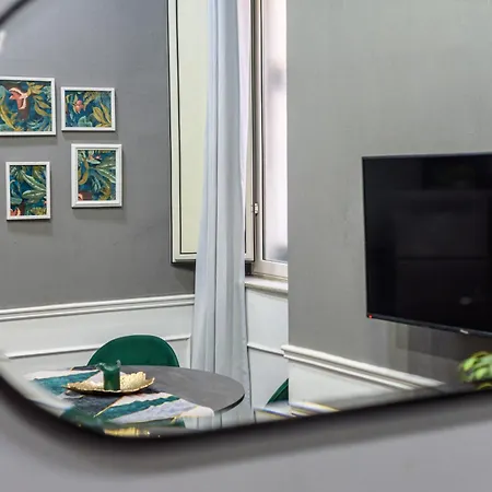Duomo Luxury In Center Apartment